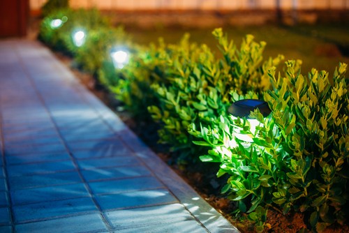 garden lighting electrician in buckinghamshire